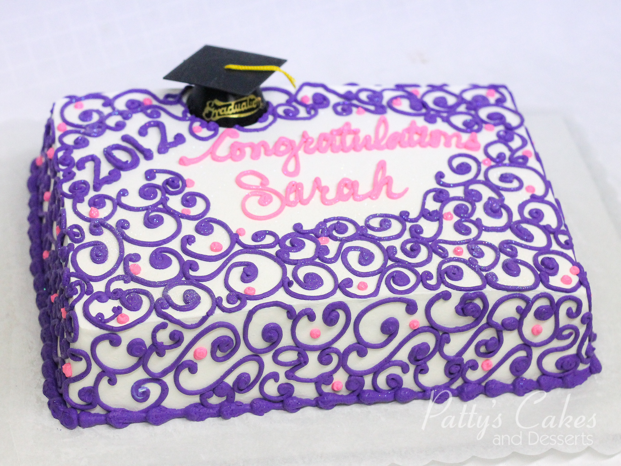 graduation-cake-purple