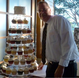 Wedding cupcake tree Wedding cupcake tree